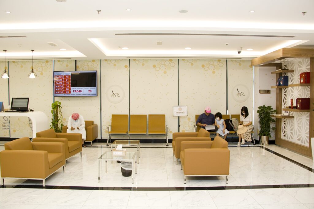 al yalayis emirates id center address and contact number - Emirates id