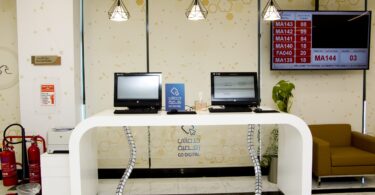 al yalayis emirates id center address and contact number